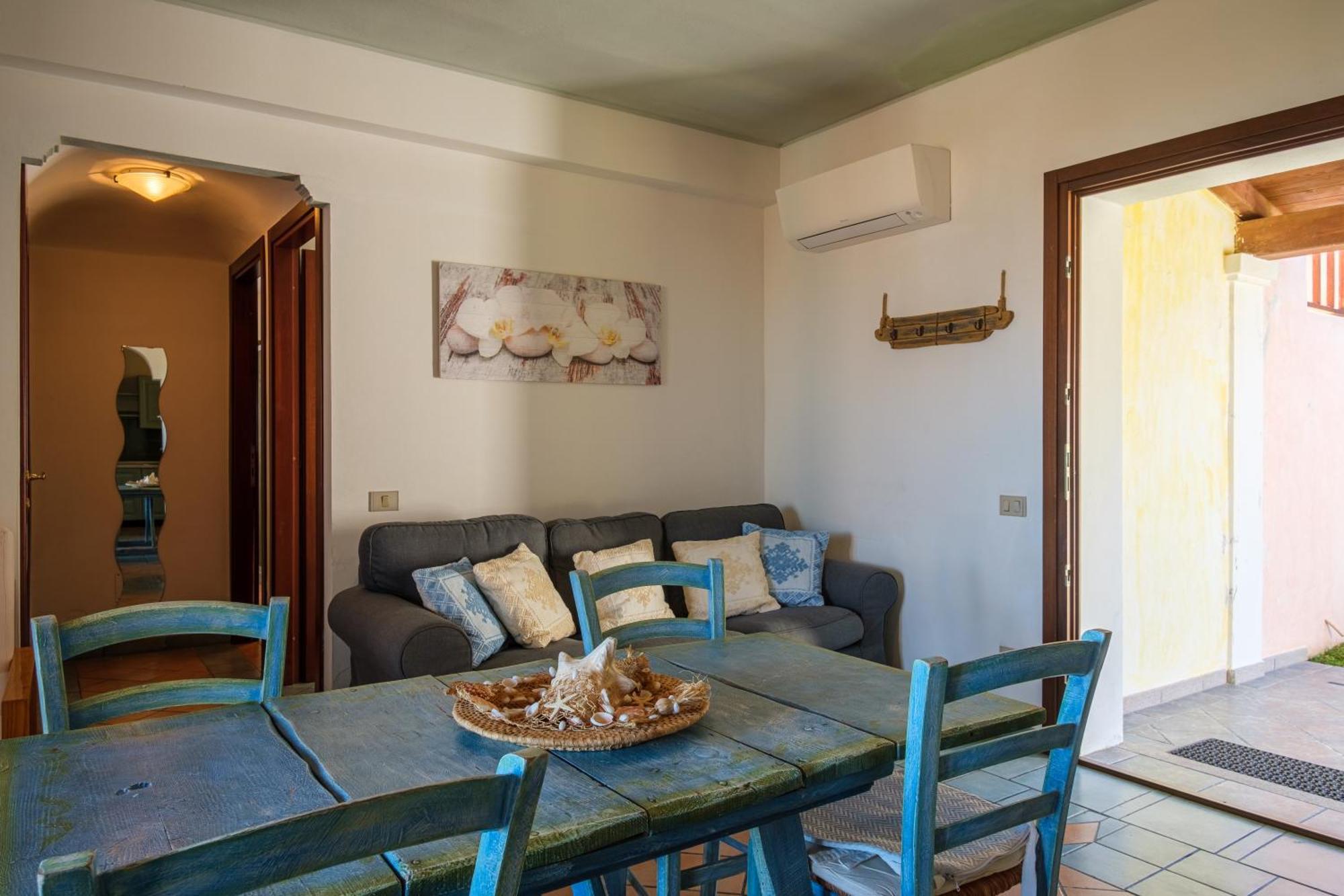 Vista Mare-Isola Tavolara E Solarium Panoramico Apartamento Porto San Paolo  Exterior foto