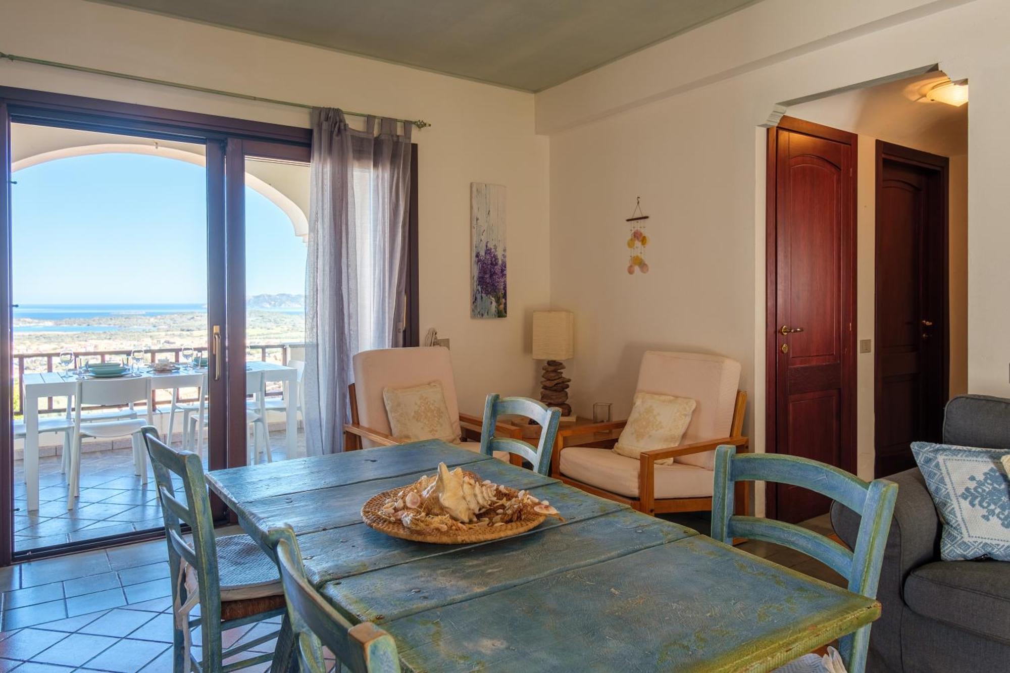Vista Mare-Isola Tavolara E Solarium Panoramico Apartamento Porto San Paolo  Exterior foto